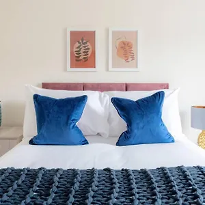 Centre Retreat- 2 Minutes From Royal Crescent Bath